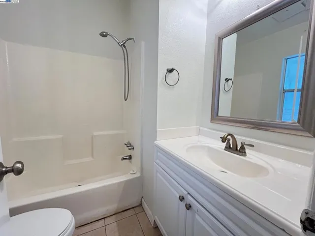 70 Shelter, Daly City, California 94014