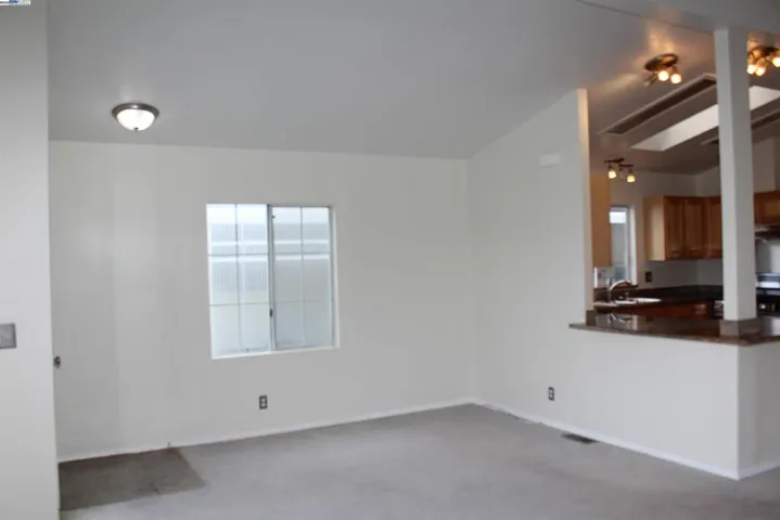 70 Shelter, Daly City, California 94014