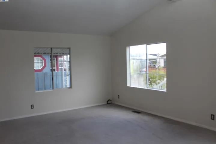70 Shelter, Daly City, California 94014