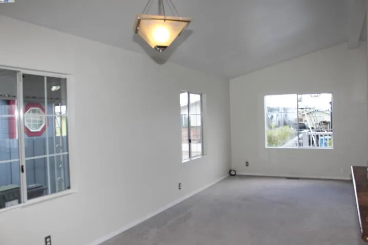 70 Shelter, Daly City, California 94014