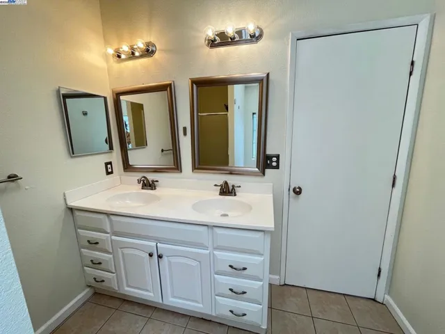 70 Shelter, Daly City, California 94014