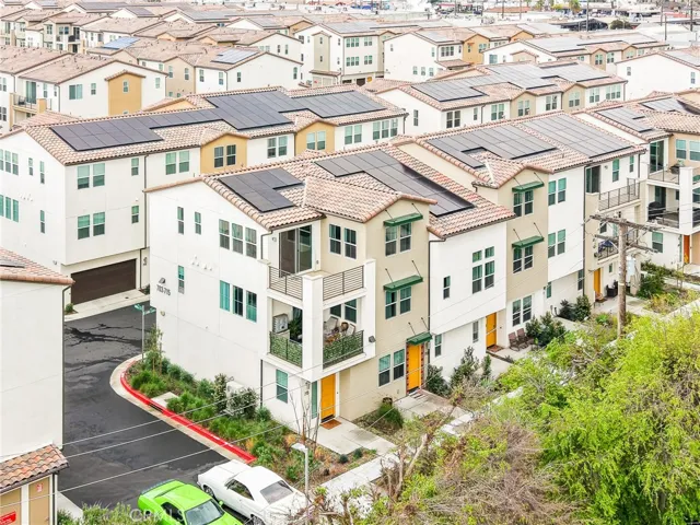 711 Cara Cara Lane, Covina, California 91723