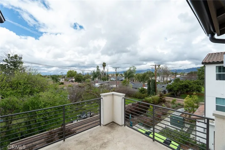 711 Cara Cara Lane, Covina, California 91723