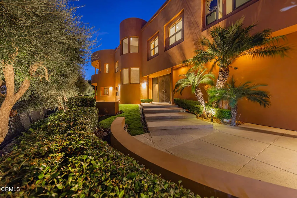 10945 Alto Court, Oak View, California 93022 home-pic-45