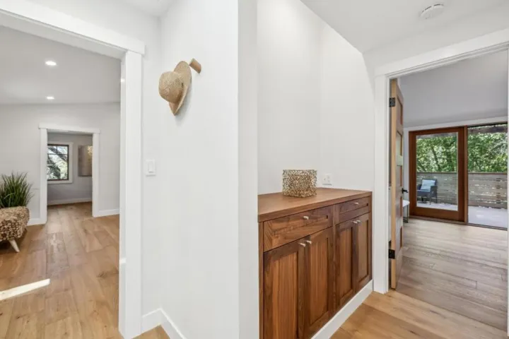 1023 Los Trancos Road, Portola Valley, California 94028