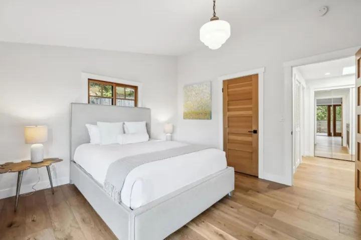 1023 Los Trancos Road, Portola Valley, California 94028
