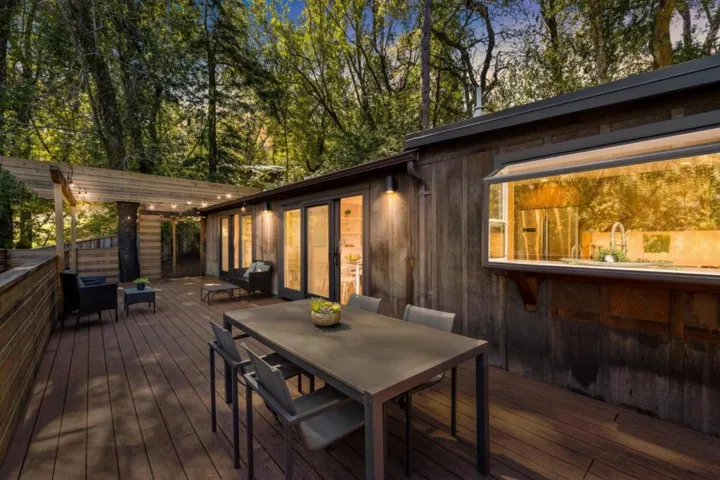 1023 Los Trancos Road, Portola Valley, California 94028
