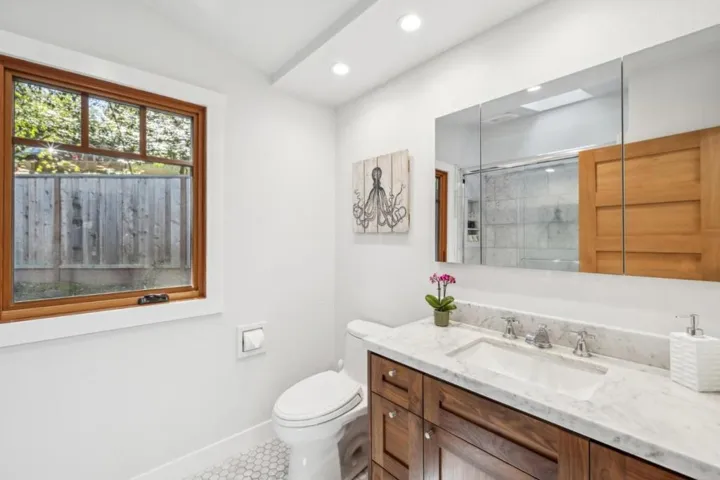 1023 Los Trancos Road, Portola Valley, California 94028