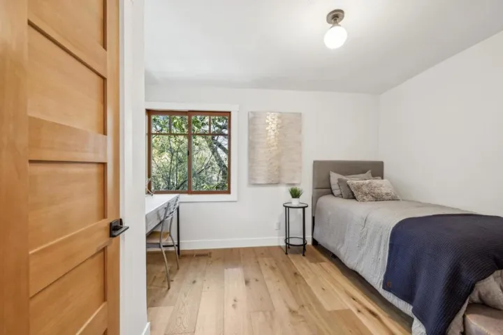 1023 Los Trancos Road, Portola Valley, California 94028