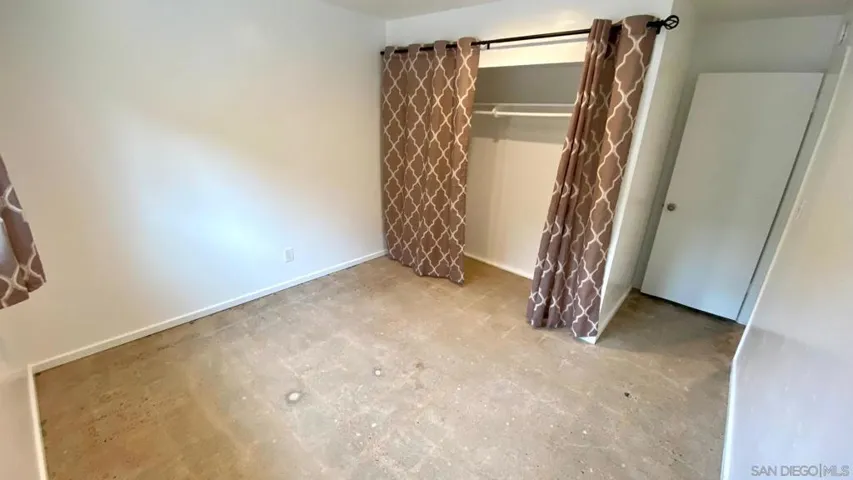 5212 Auburn Drive, San Diego, California 92105