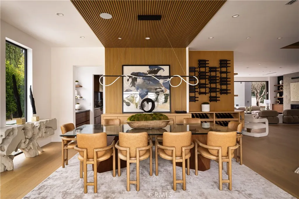 5244 Tampa Ave, Tarzana, California 91356 home-pic-13