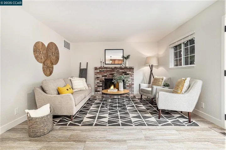 6 Sean Ct, Pleasant Hill, California 94523