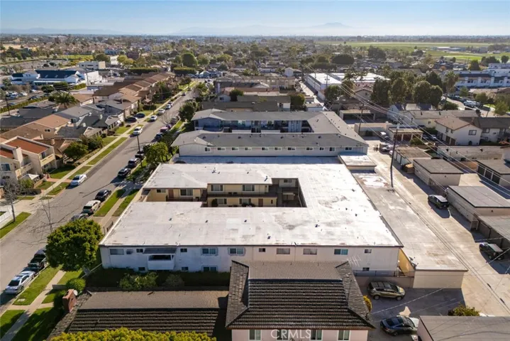 4342 Green Avenue, Los Alamitos, California 90720