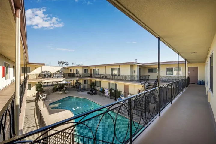 4342 Green Avenue, Los Alamitos, California 90720