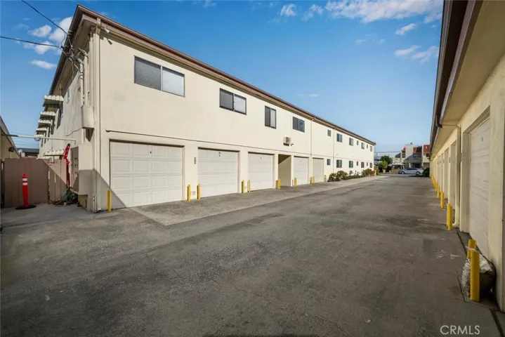 4342 Green Avenue, Los Alamitos, California 90720