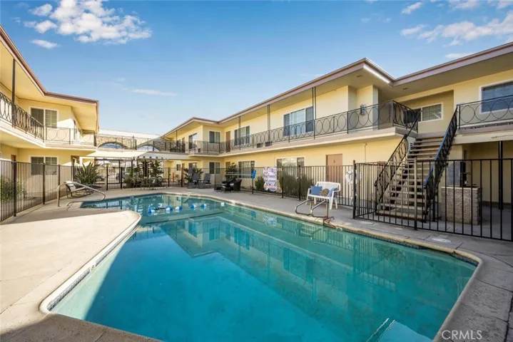 4342 Green Avenue, Los Alamitos, California 90720