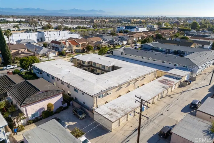 4342 Green Avenue, Los Alamitos, California 90720