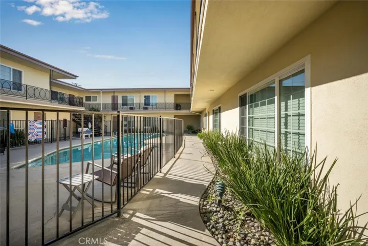 4342 Green Avenue, Los Alamitos, California 90720