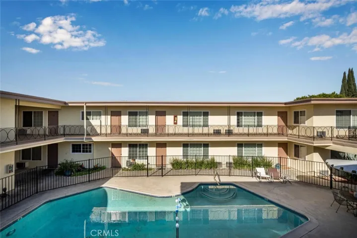 4342 Green Avenue, Los Alamitos, California 90720