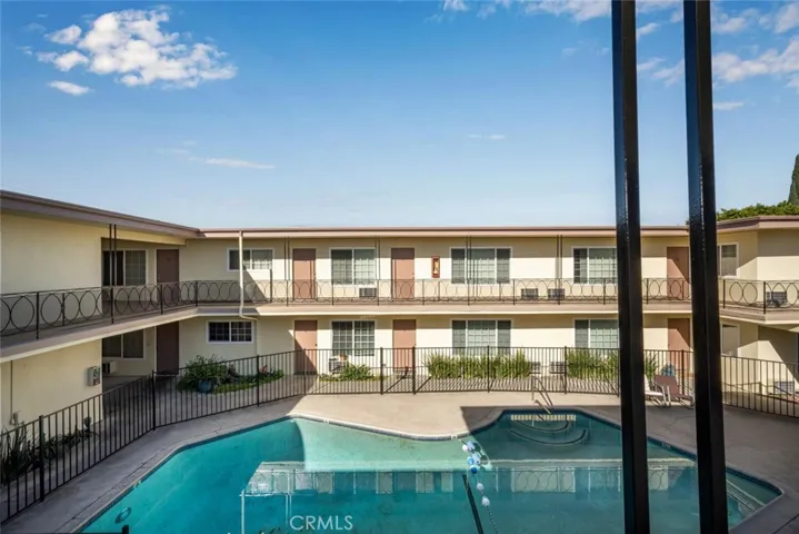 4342 Green Avenue, Los Alamitos, California 90720