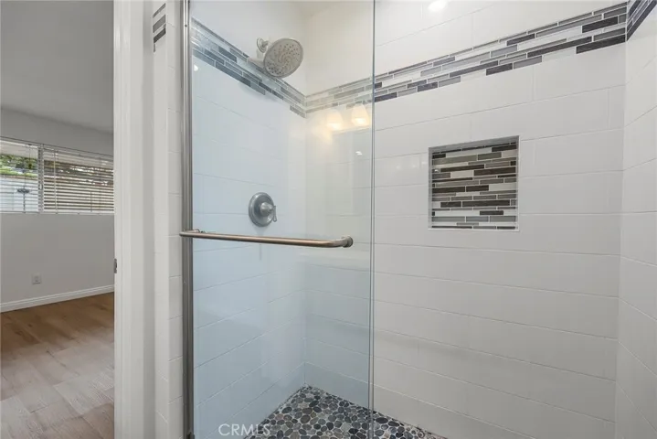 Walk-in Shower
