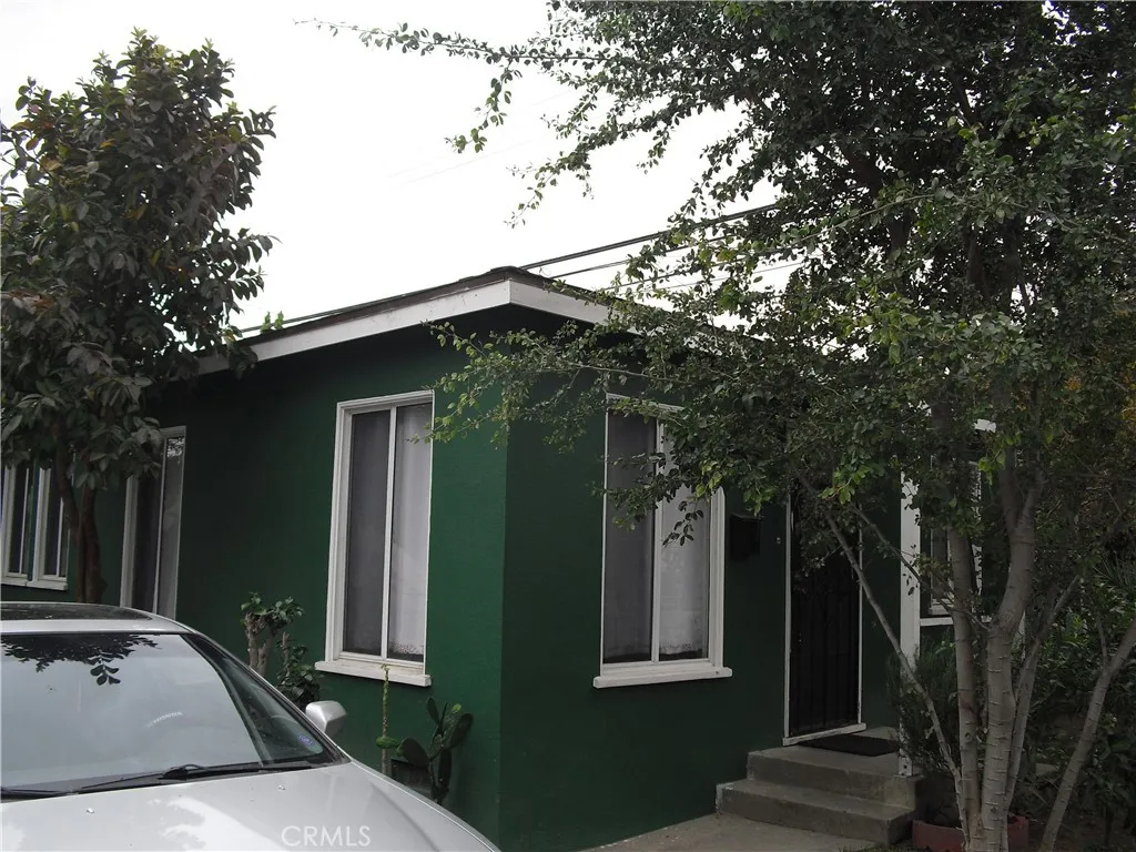 84 W Pleasant Street, Long Beach, California 90805 home-pic-8