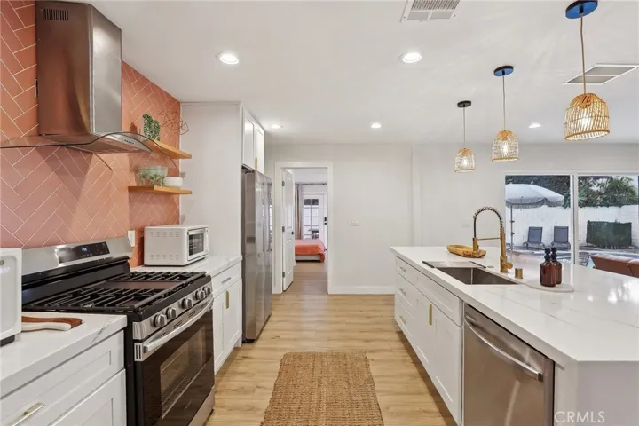 2214 Edna Drive, Santa Ana, California 92706