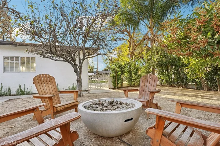 2214 Edna Drive, Santa Ana, California 92706