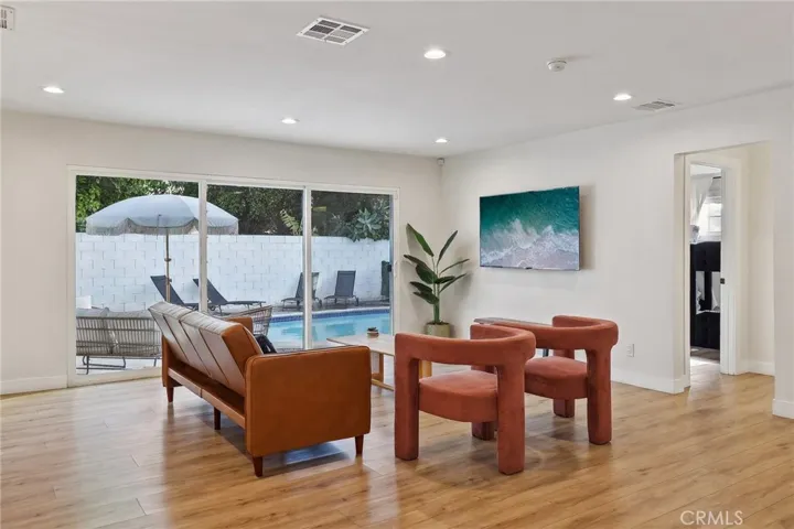 2214 Edna Drive, Santa Ana, California 92706