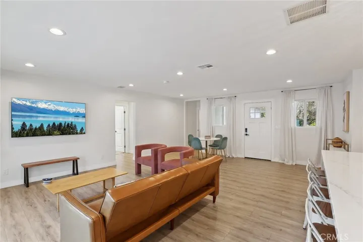 2214 Edna Drive, Santa Ana, California 92706
