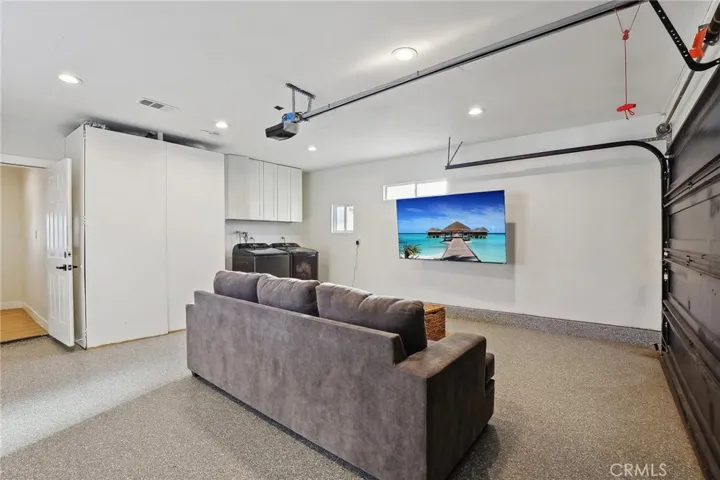 2214 Edna Drive, Santa Ana, California 92706