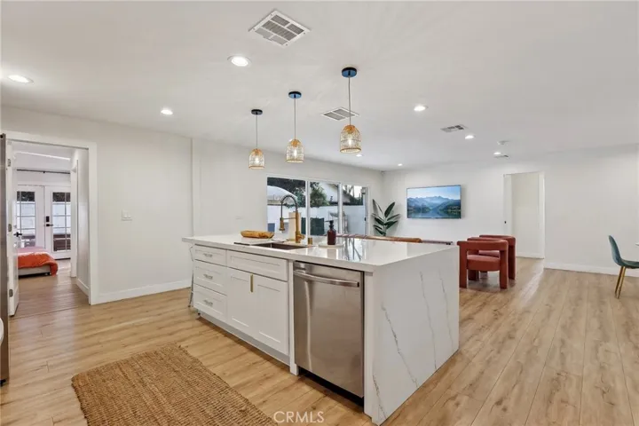 2214 Edna Drive, Santa Ana, California 92706
