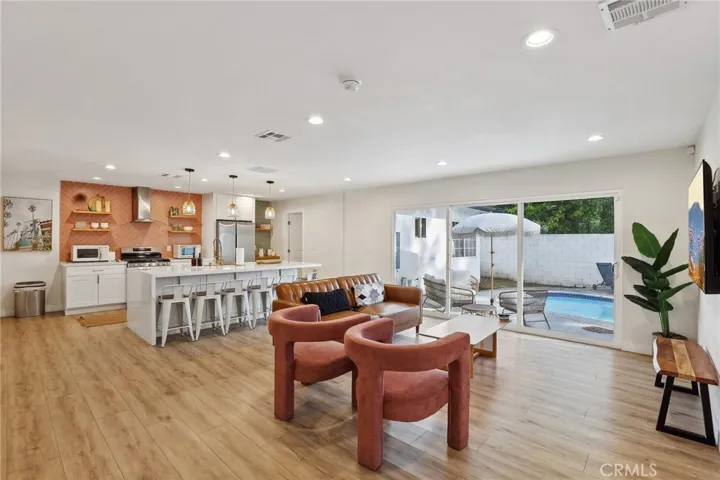 2214 Edna Drive, Santa Ana, California 92706