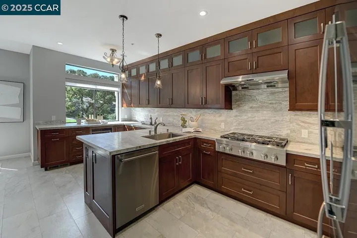 5565 Terra Granada Dr 1a, Walnut Creek, California 94595