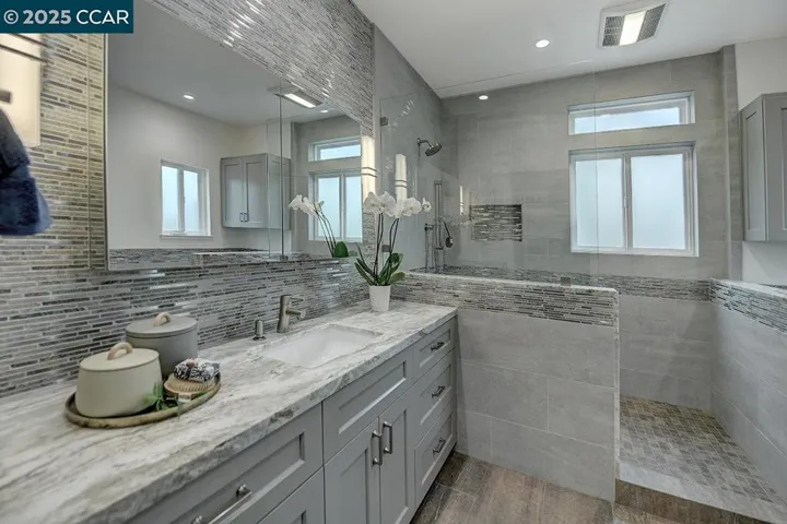 5565 Terra Granada Dr 1a, Walnut Creek, California 94595
