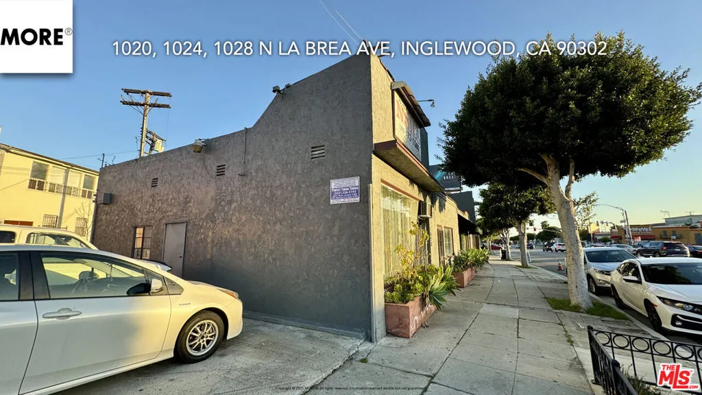 1020 N La Brea Avenue, Inglewood, California 90302, ,Residential Income,For Sale,La Brea,25512105