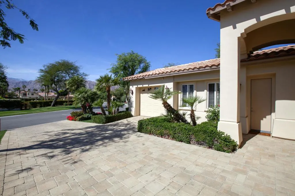 78700 Cabrillo Way, La Quinta, California 92253 home-pic-11