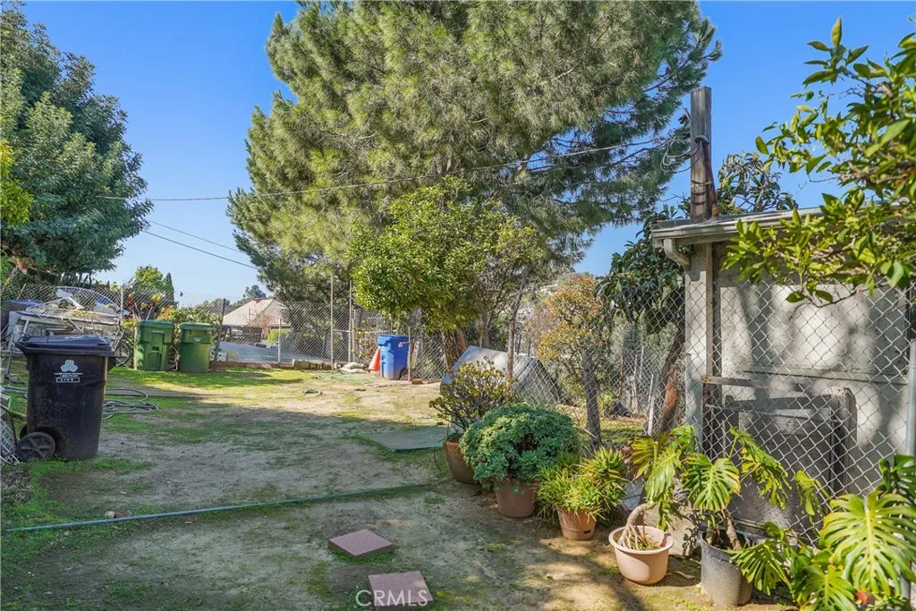 2149 Fargo Street, Los Angeles, California 90039 home-pic-31