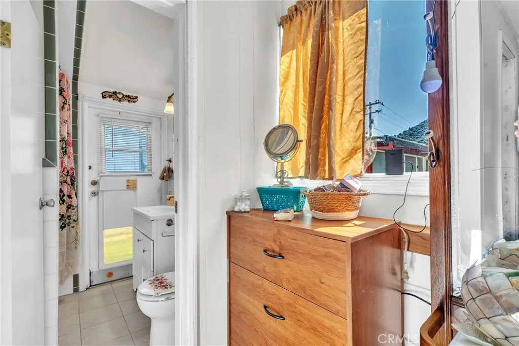 13919 Meadow Lane, Lytle Creek, California 92358 home-pic-20