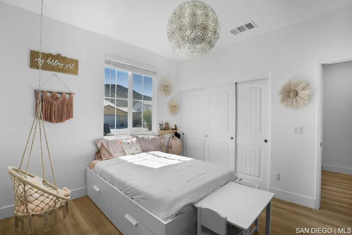 32098 Bunkhouse Rd, Winchester, California 92596