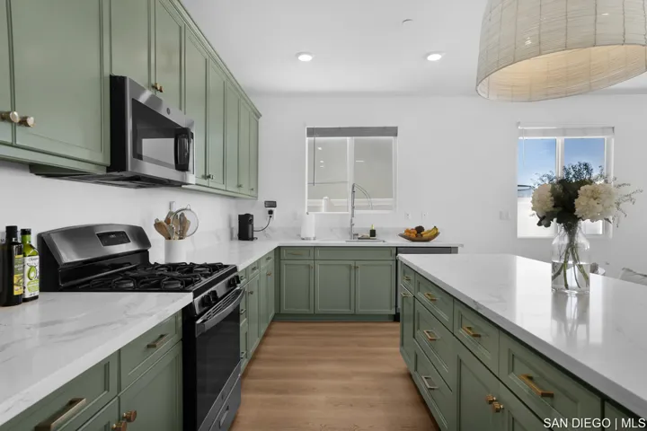 32098 Bunkhouse Rd, Winchester, California 92596