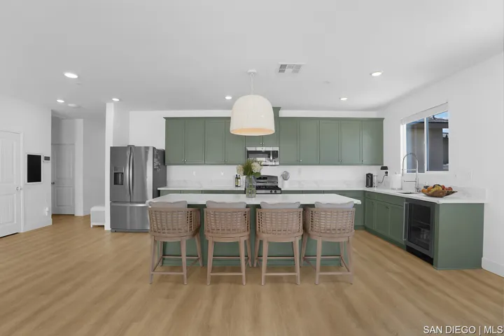 32098 Bunkhouse Rd, Winchester, California 92596