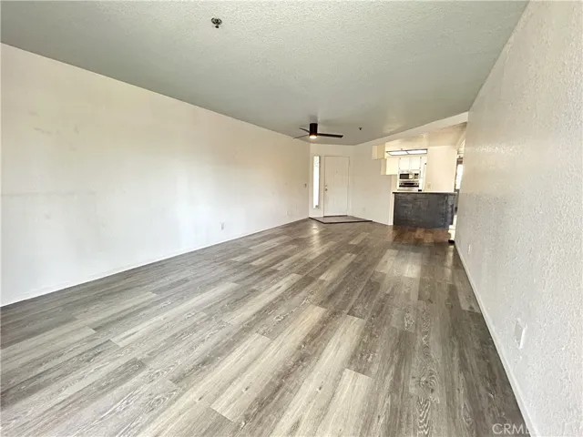 310 Lake Street 114, Huntington Beach, California 92648