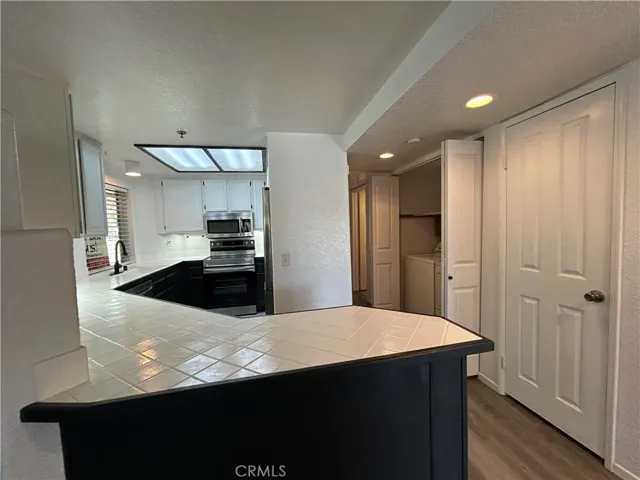 310 Lake Street 114, Huntington Beach, California 92648