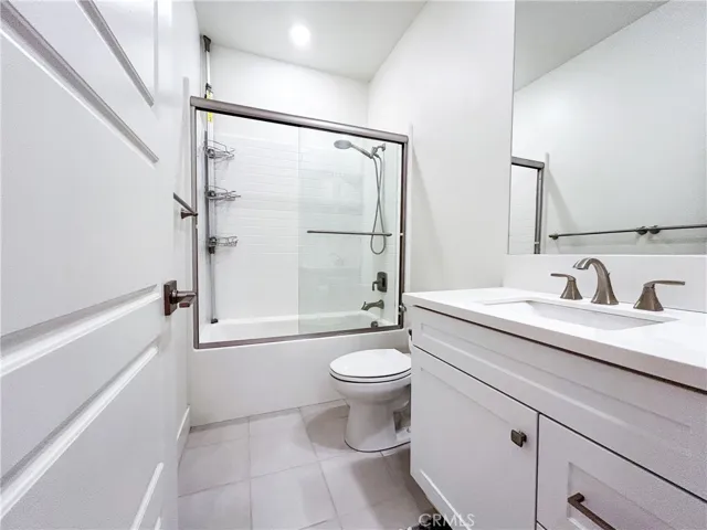 18297 Iris Lane, Yorba Linda, California 92886