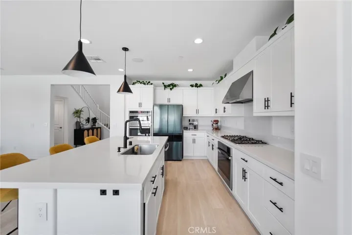 29695 Bonneville Court, Winchester, California 92596