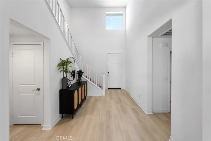 29695 Bonneville Court, Winchester, California 92596