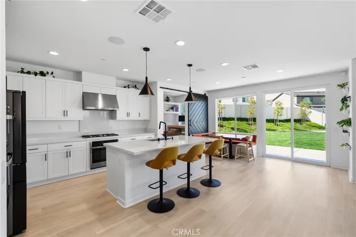 29695 Bonneville Court, Winchester, California 92596