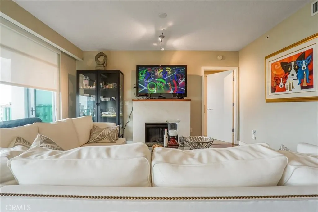 3141 Michelson Drive 703, Irvine, California 92612 home-pic-15