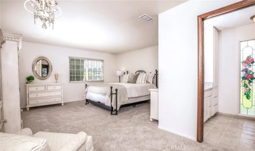 5730 Falling Leaf Lane, Jurupa Valley, California 92509